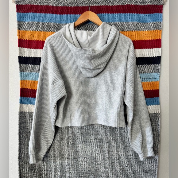 Forever 21 Light Gray Ribbed Hoodie Sweater - Picture 8 of 12